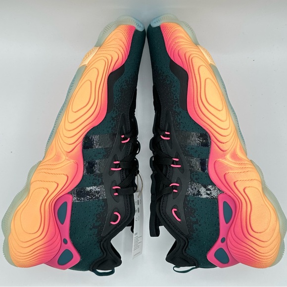 Men’s Adidas Trae Young 3 IE9303 Basketball Black Orange Lace-up Size 11.5 - Picture 7 of 10